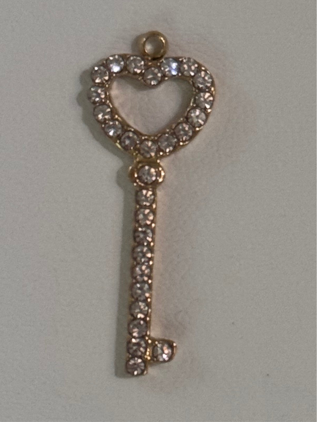 KEY (charm)