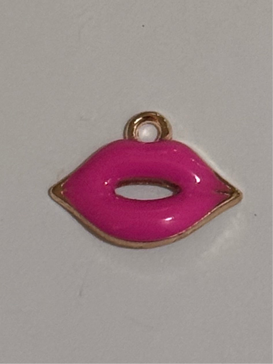 PINK LIPS