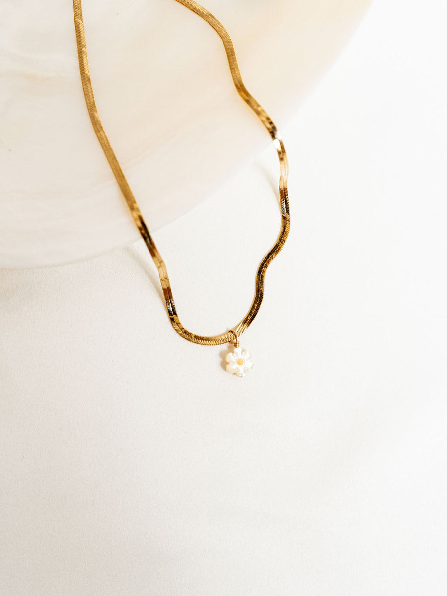 FLEUR Necklace
