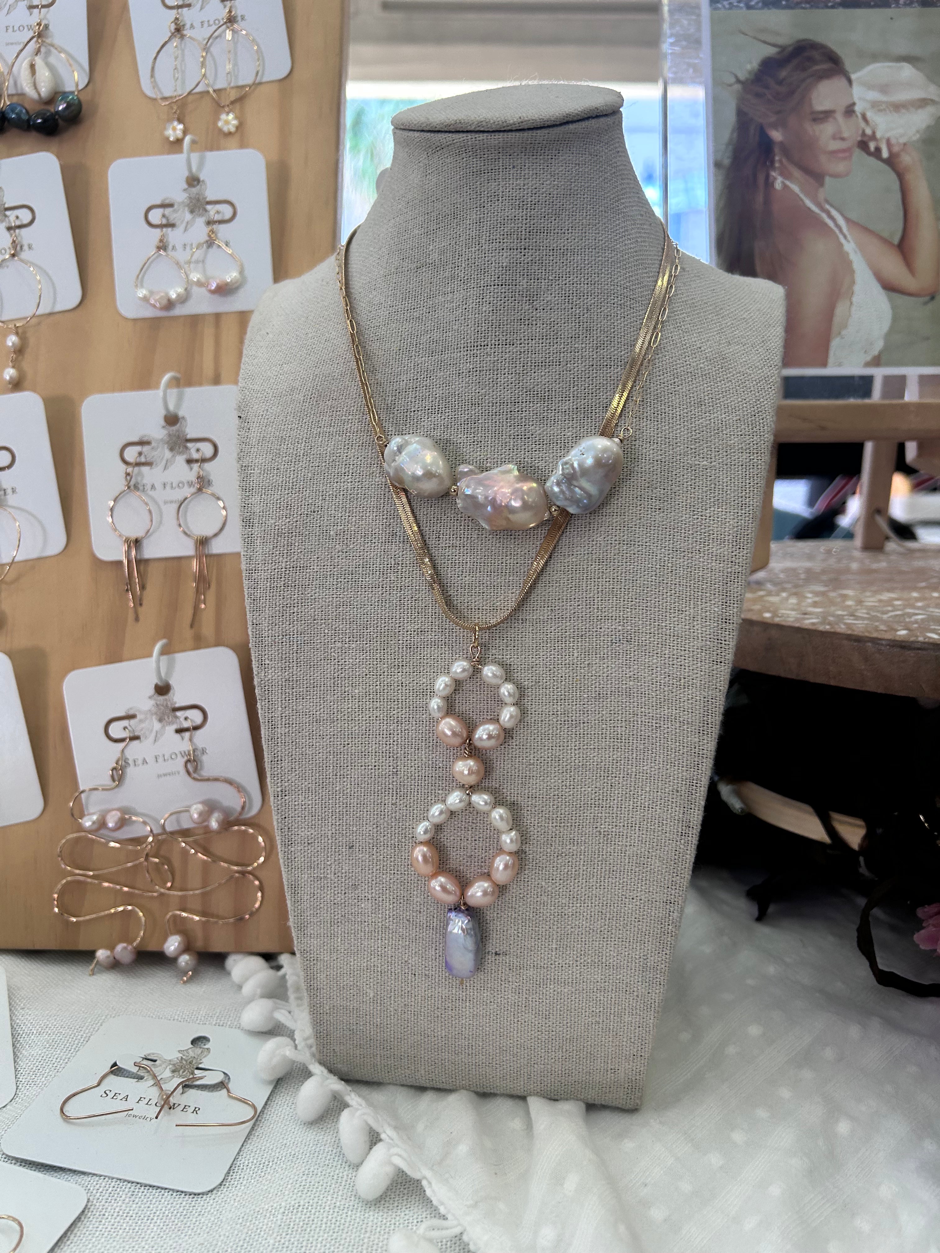 Tripple Chunky Pearl Necklace
